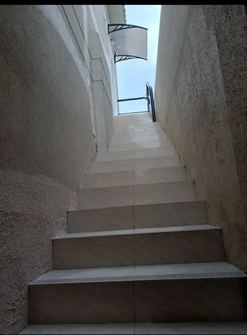 Departamento Residencial,Comodo Frente A Pto Azul Guayaquil Ekwador