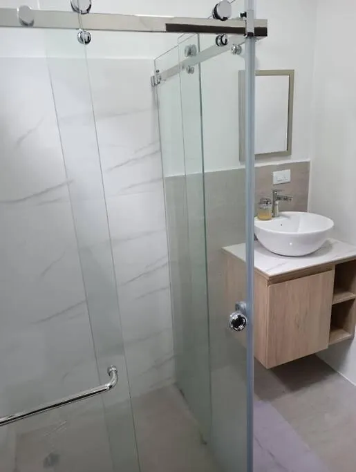Apartament Departamento Residencial,Comodo Frente A Pto Azul Guayaquil